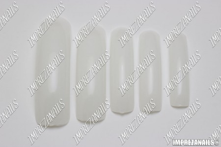 Типсы пластмассовые длинные закгругленные белые 20 штук